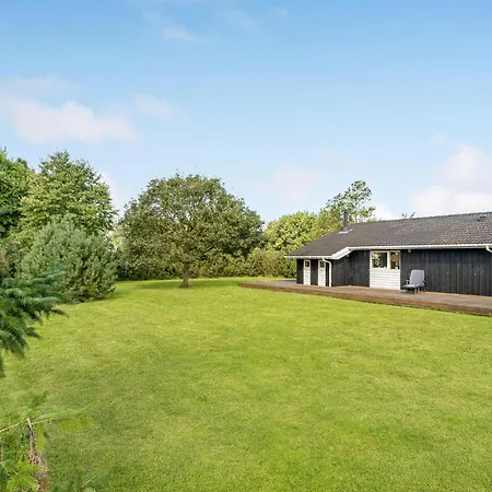 Holiday home In Logstor With Wifi