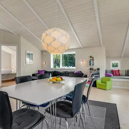 Holiday home In Logstor With Wifi *